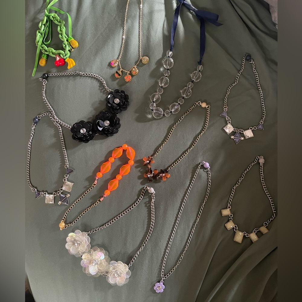 Lot of 12 Girl/Tween Necklaces